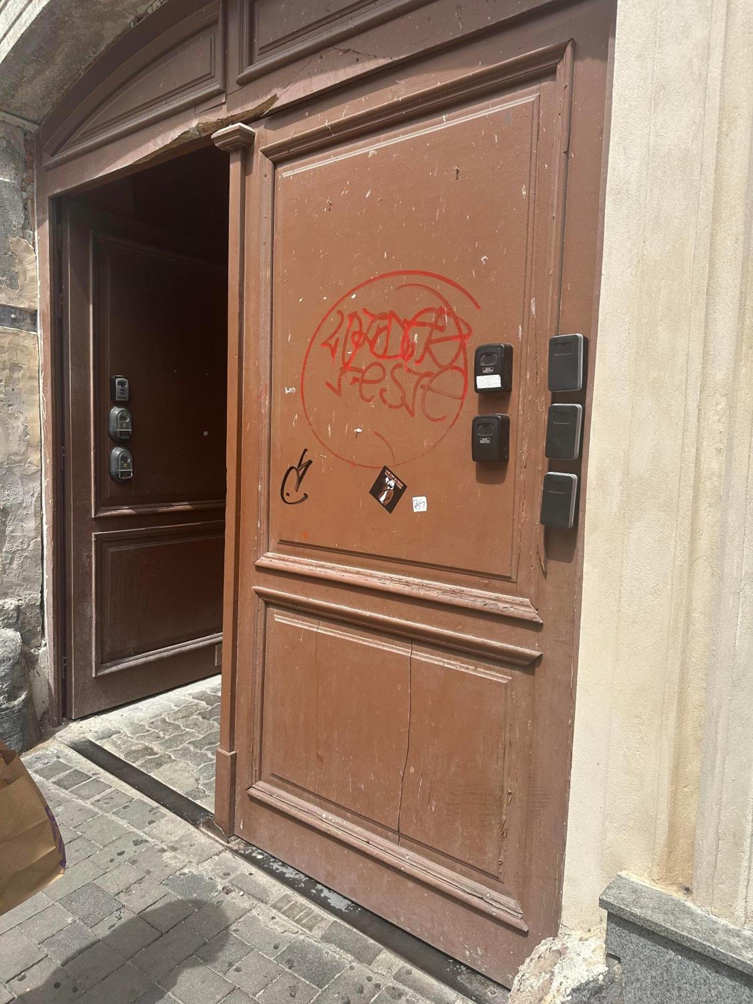 A Private Room In City Center In Μπρατισλάβα Εξωτερικό φωτογραφία